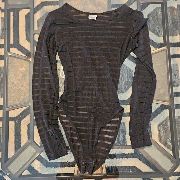 Women's/ Juniors Frederick's Of Hollywood Body Suit Size Medium - Picture 4 of 8